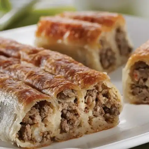 Kıymalı Börek